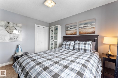 61 Wedgewood Crescent, Fort Saskatchewan, AB - Indoor Photo Showing Bedroom