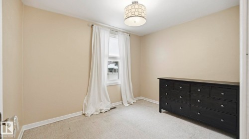 12338 91 Street, Edmonton, AB - Indoor