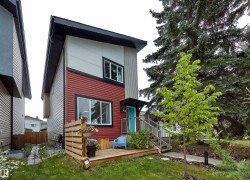 8017A 161 Street  Edmonton, AB T5R 2K5