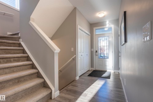 20031 18 Avenue, Edmonton, AB - Indoor Photo Showing Other Room