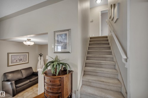 10522 30 Avenue, Edmonton, AB - Indoor Photo Showing Other Room