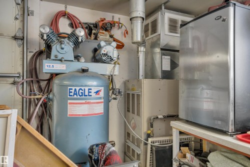 10522 30 Avenue, Edmonton, AB - Indoor Photo Showing Basement