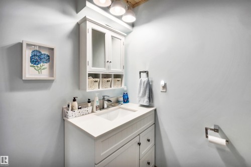 Bathroom with vanity - 605 6St. Ross Haven, Rural Lac Ste. Anne County, AB - Indoor Photo Showing Bathroom