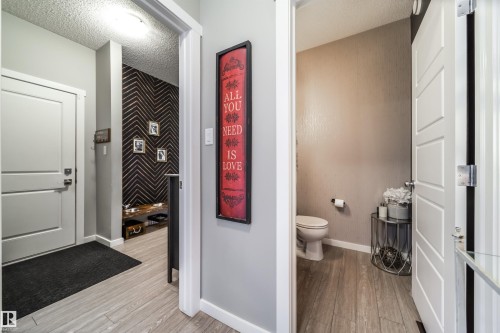 17107 81 Street, Edmonton, AB - Indoor Photo Showing Bathroom