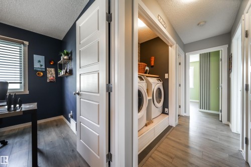 17107 81 Street, Edmonton, AB - Indoor