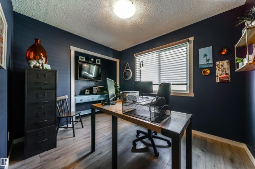 17107 81 Street, Edmonton, AB - Indoor Photo Showing Office