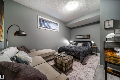 17107 81 Street, Edmonton, AB - Indoor Photo Showing Bedroom