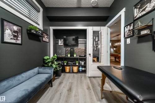 17107 81 Street, Edmonton, AB - Indoor Photo Showing Other Room