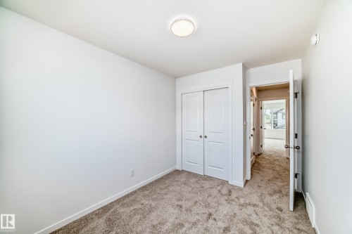 3965 Wren Loop, Edmonton, AB - Indoor Photo Showing Other Room