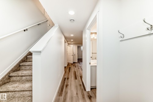 3965 Wren Loop, Edmonton, AB - Indoor Photo Showing Other Room