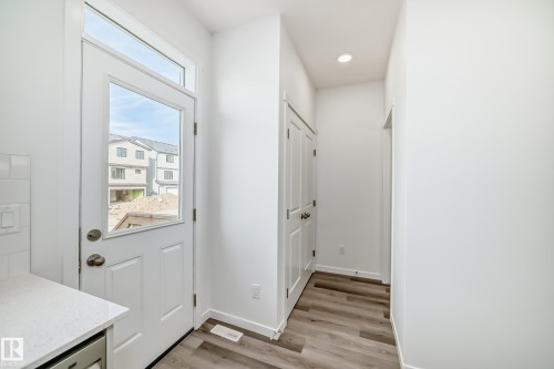 3965 Wren Loop, Edmonton, AB - Indoor Photo Showing Other Room