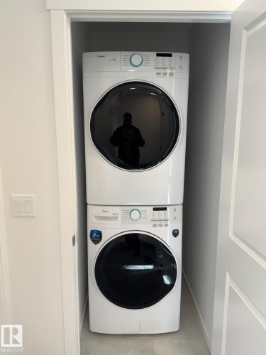 3965 Wren Loop, Edmonton, AB - Indoor Photo Showing Laundry Room