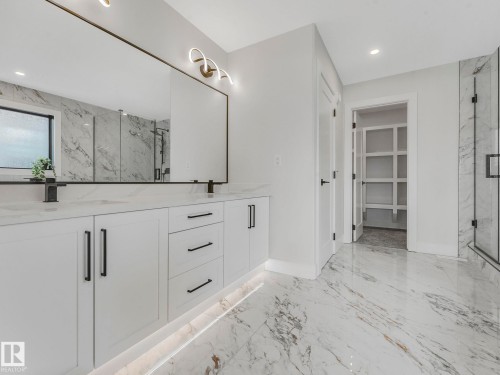 41 Cannes Cove, St. Albert, AB - Indoor Photo Showing Other Room