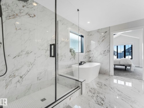 41 Cannes Cove, St. Albert, AB - Indoor Photo Showing Bathroom