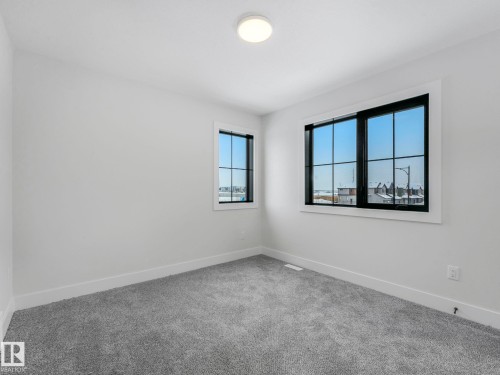 41 Cannes Cove, St. Albert, AB - Indoor Photo Showing Other Room