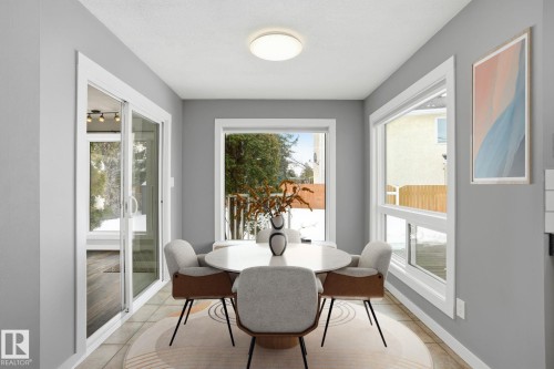 11019 10 Avenue, Edmonton, AB - Indoor