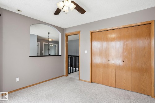 11019 10 Avenue, Edmonton, AB - Indoor Photo Showing Other Room