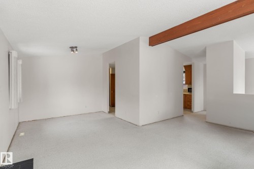 34 Andrew Crescent, St. Albert, AB - Indoor Photo Showing Other Room