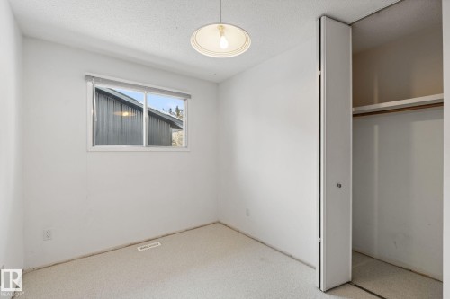 34 Andrew Crescent, St. Albert, AB - Indoor Photo Showing Other Room