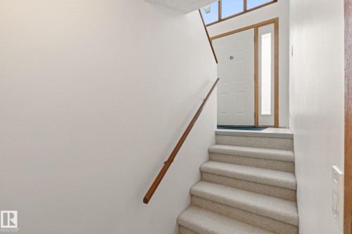 34 Andrew Crescent, St. Albert, AB - Indoor Photo Showing Other Room