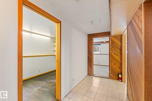 34 Andrew Crescent, St. Albert, AB - Indoor Photo Showing Other Room