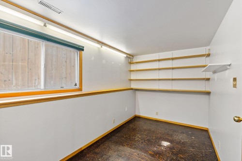 34 Andrew Crescent, St. Albert, AB - Indoor Photo Showing Other Room