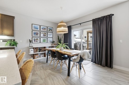 69 Avonlea Way, Spruce Grove, AB - Indoor Photo Showing Dining Room