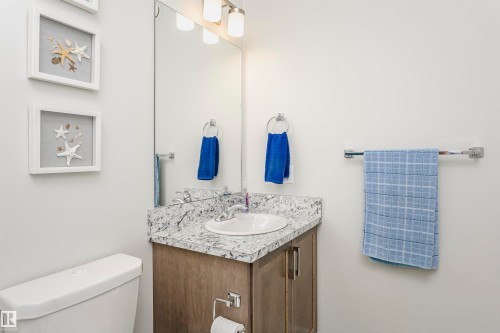 611 55101 Ste Anne Trail, Rural Lac Ste. Anne County, AB - Indoor Photo Showing Bathroom