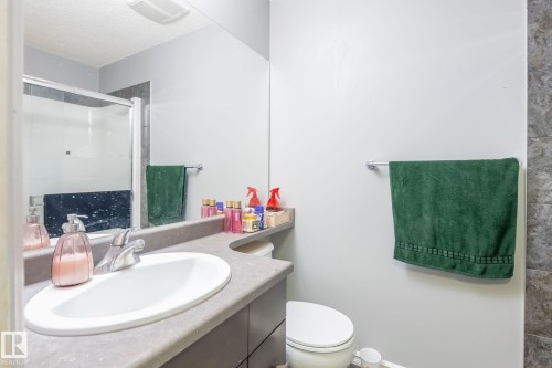 Bathroom featuring vanity and a shower stall - 207 2203 44 Avenue, Edmonton, AB - Indoor Photo Showing Bathroom