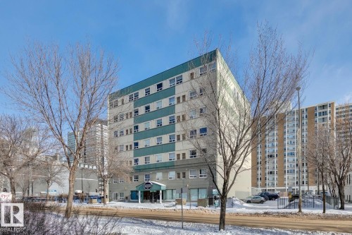 402 9919 105 Street, Edmonton, AB - Outdoor
