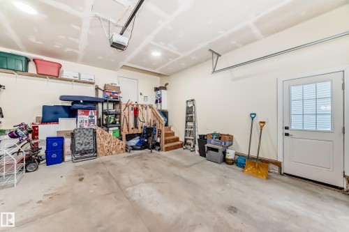 139 Kidd Crescent, Leduc, AB - Indoor Photo Showing Garage