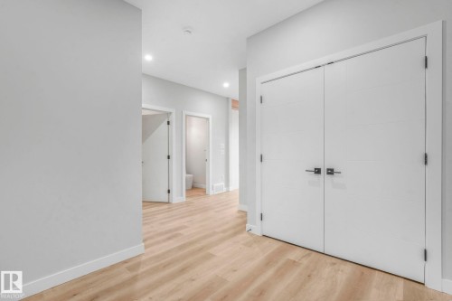 519 171 Street, Edmonton, AB - Indoor Photo Showing Other Room