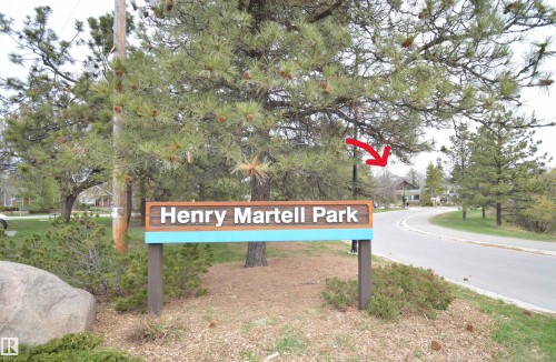 6428 Ada Boulevard, Edmonton, AB - Outdoor