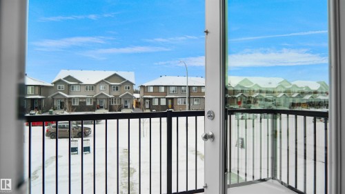 922 19 Avenue, Edmonton, AB -  Photo Showing Other Room