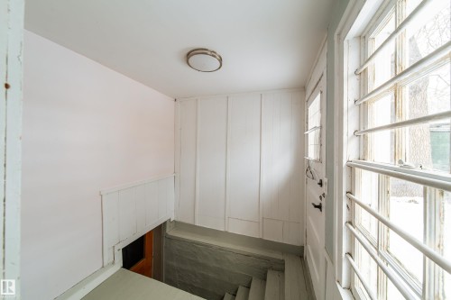 10803 93 Street, Edmonton, AB - Indoor Photo Showing Other Room