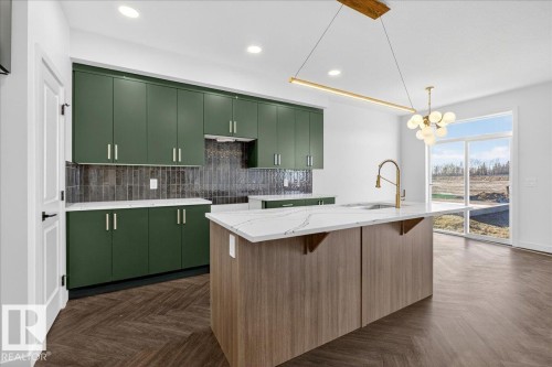 2134 Crossbill Lane, Edmonton, AB - Indoor Photo Showing Kitchen With Upgraded Kitchen