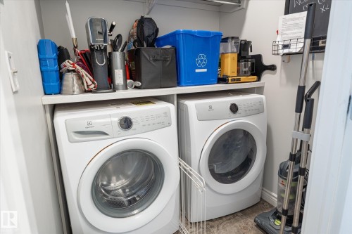 111 9603 98 Avenue, Edmonton, AB - Indoor Photo Showing Laundry Room