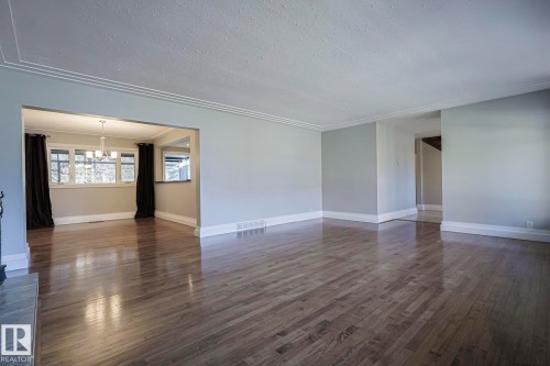 8907 140 Street Nw, Edmonton, AB - Indoor Photo Showing Other Room