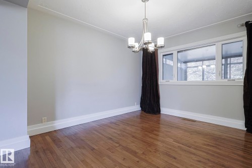8907 140 Street Nw, Edmonton, AB - Indoor Photo Showing Other Room