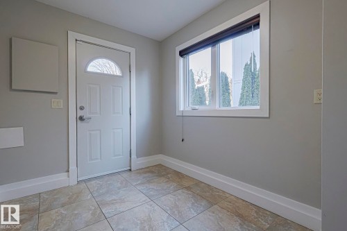 8907 140 Street Nw, Edmonton, AB - Indoor Photo Showing Other Room