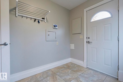 8907 140 Street Nw, Edmonton, AB - Indoor Photo Showing Other Room