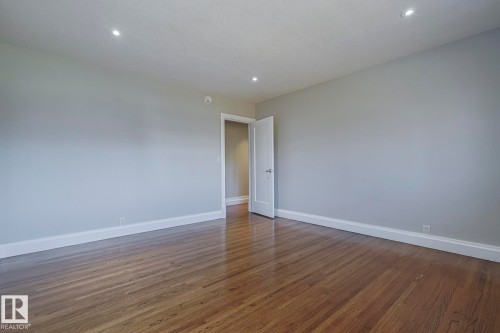 8907 140 Street Nw, Edmonton, AB - Indoor Photo Showing Other Room
