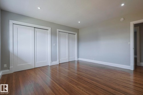 8907 140 Street Nw, Edmonton, AB - Indoor Photo Showing Other Room