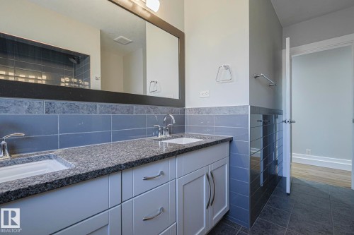 8907 140 Street Nw, Edmonton, AB - Indoor Photo Showing Bathroom