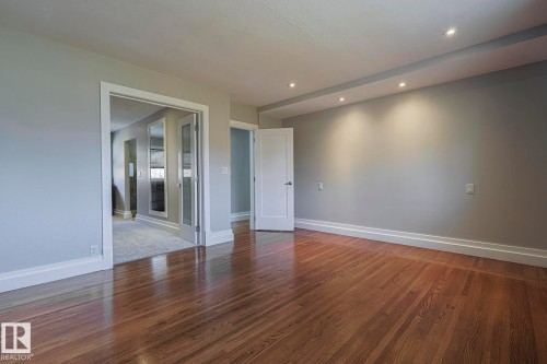 8907 140 Street Nw, Edmonton, AB - Indoor Photo Showing Other Room