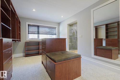 8907 140 Street Nw, Edmonton, AB - Indoor