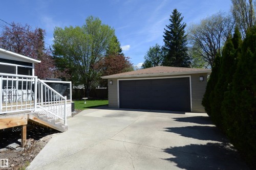 8907 140 Street Nw, Edmonton, AB - Outdoor