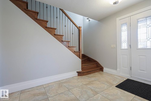 8907 140 Street Nw, Edmonton, AB - Indoor Photo Showing Other Room