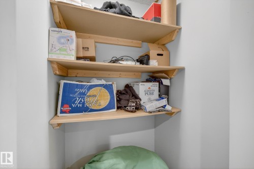 36 3003 34 Avenue, Edmonton, AB - Indoor