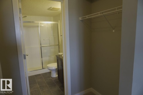 409 5810 Mullen Place, Edmonton, AB - Indoor Photo Showing Bathroom